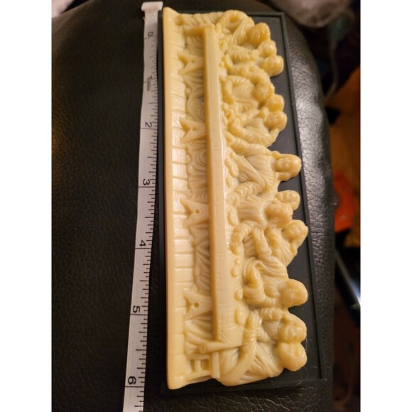Vintage Small Plastic Last Supper Wall Plaque - Picture 4 of 4